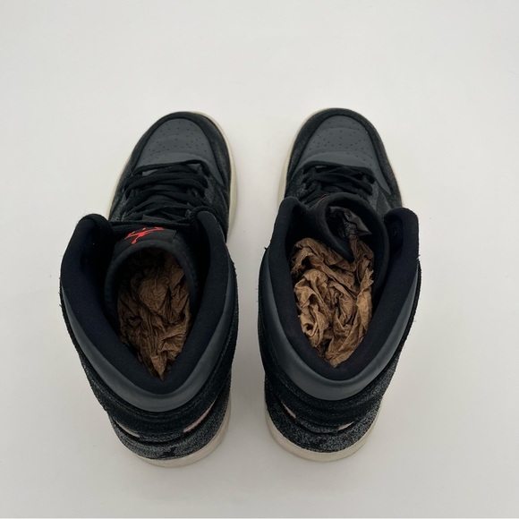 Jordan 1 Retro High ‘Bronze Medal’ Sneakers Men’s Size 12 Shoes - Picture 9 of 10